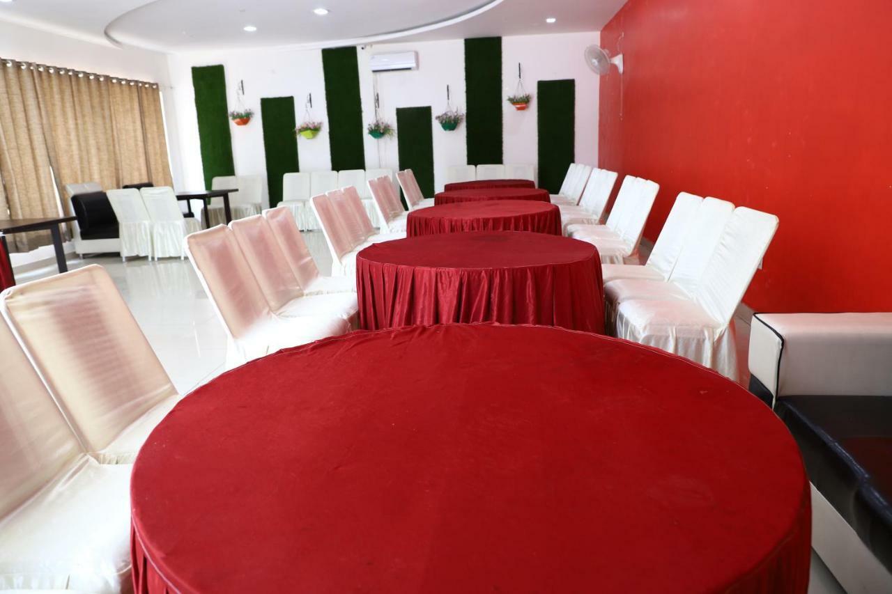 Diwan Hotel And Restaurant Surkhi Екстер'єр фото