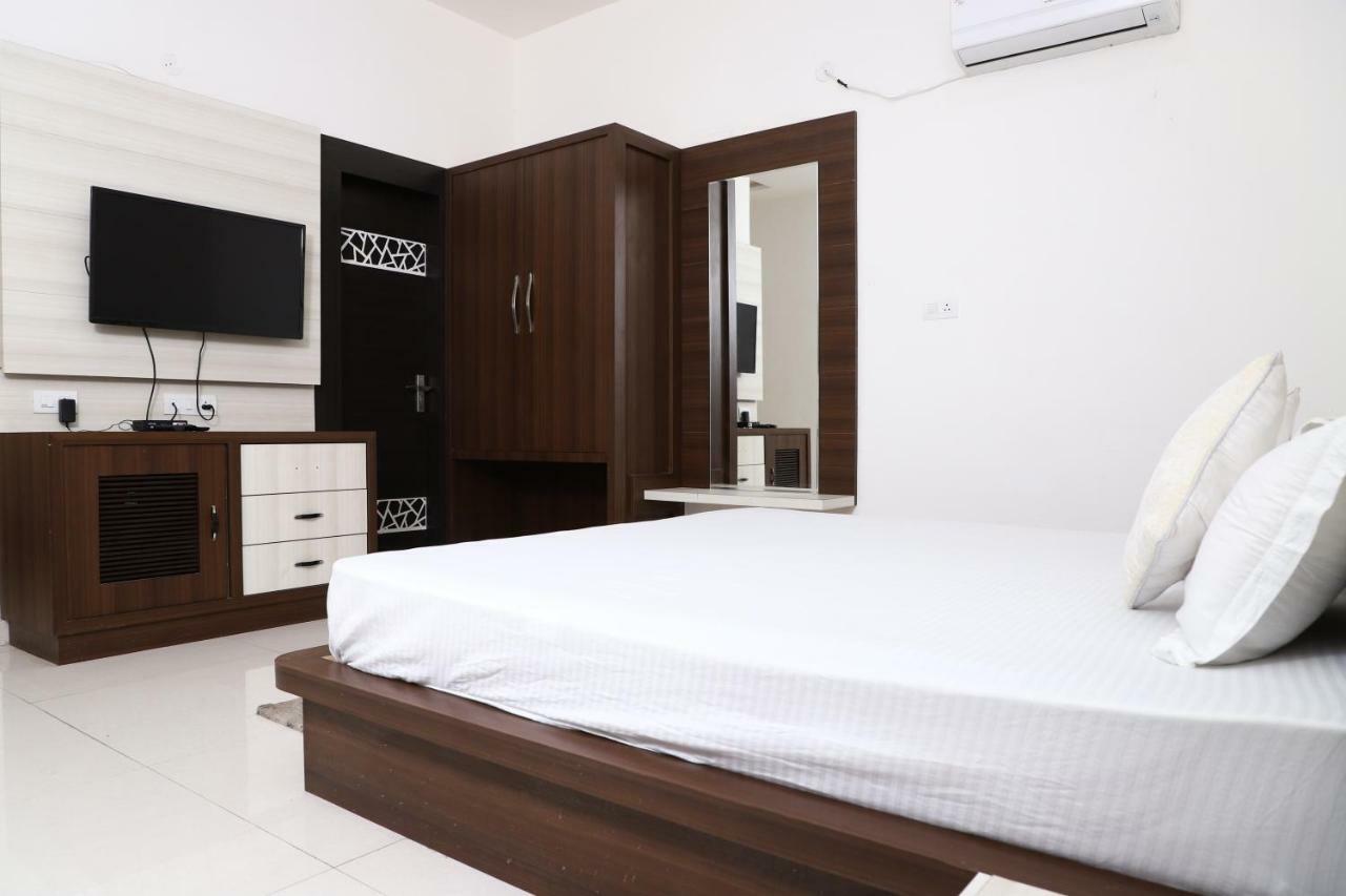 Diwan Hotel And Restaurant Surkhi Екстер'єр фото