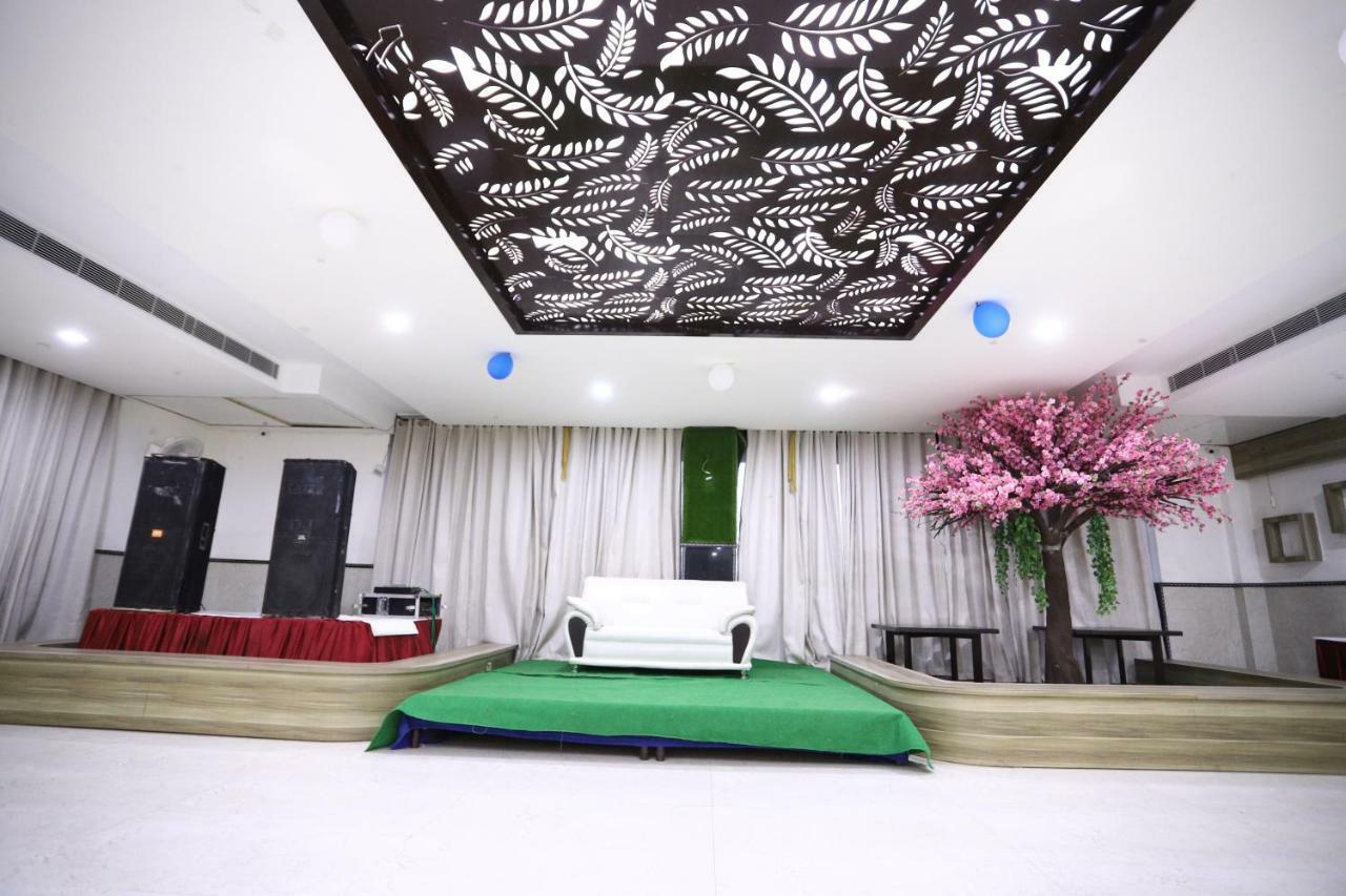 Diwan Hotel And Restaurant Surkhi Екстер'єр фото