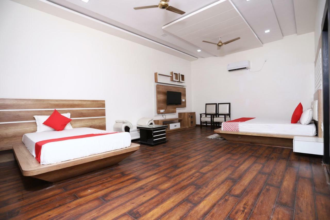 Diwan Hotel And Restaurant Surkhi Екстер'єр фото