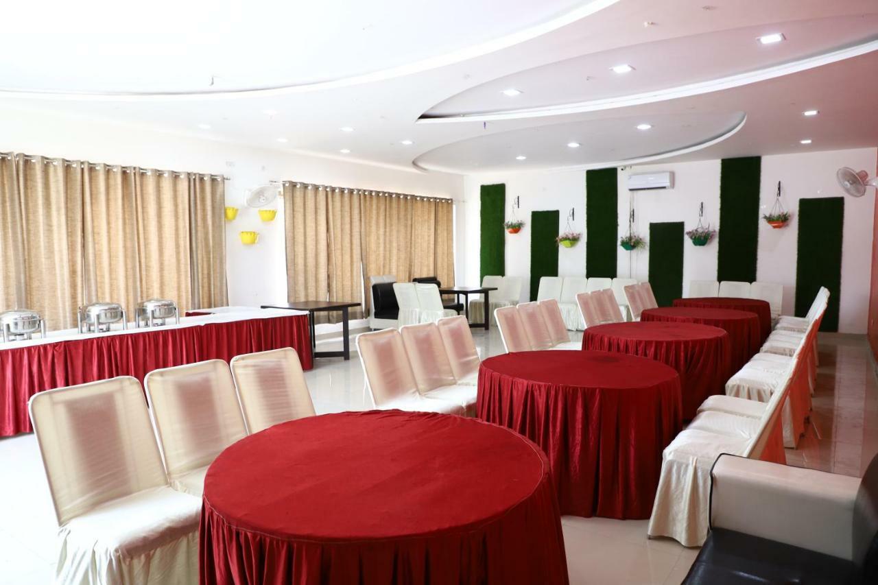 Diwan Hotel And Restaurant Surkhi Екстер'єр фото