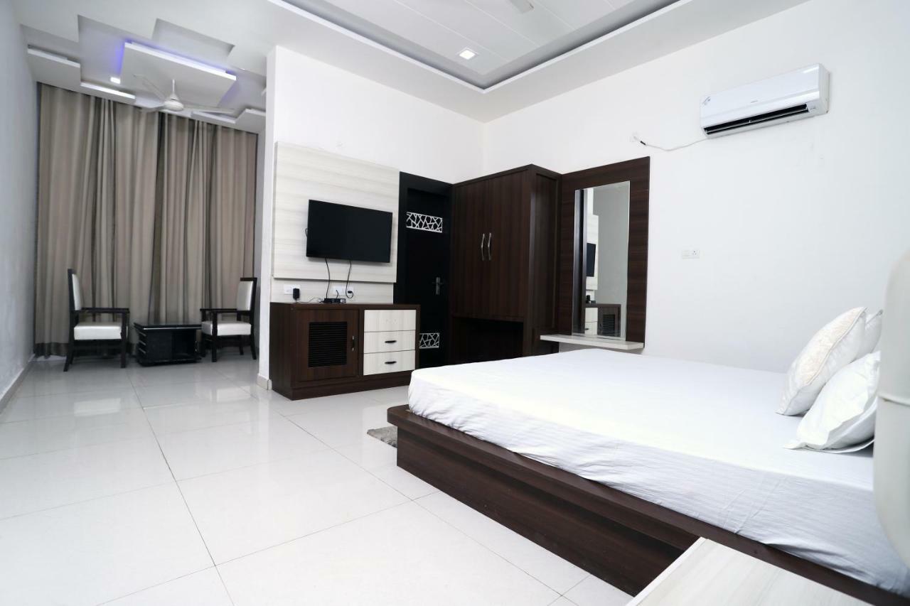 Diwan Hotel And Restaurant Surkhi Екстер'єр фото
