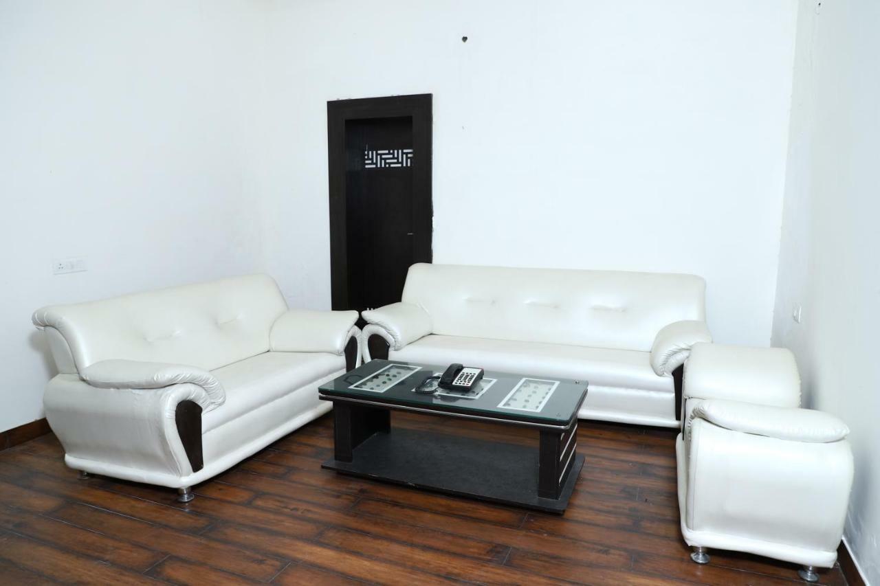 Diwan Hotel And Restaurant Surkhi Екстер'єр фото